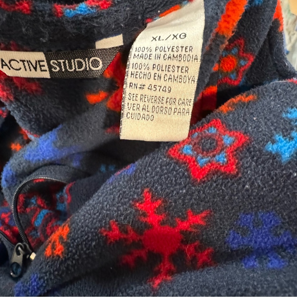 Vintage Christmas Snowflake Patterned Pullover - image 2